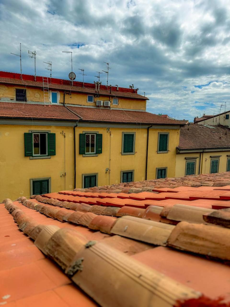 La Casina Di Raffa Apartment Livorno Luaran gambar